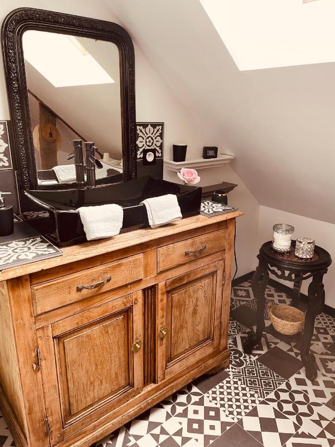 Chez Trotro Apartment Saint-Pierre-de-Plesguen ภายนอก รูปภาพ