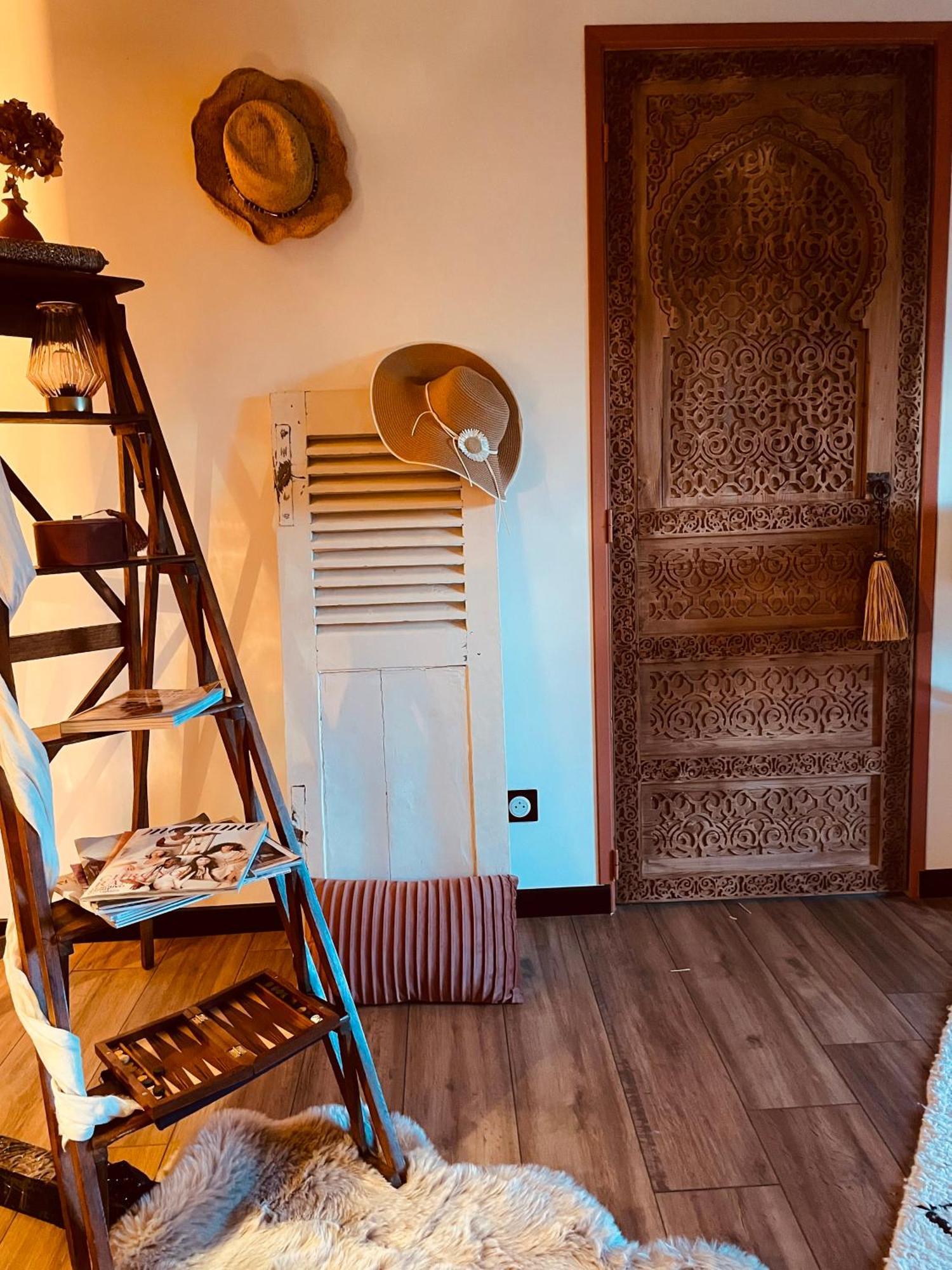 Chez Trotro Apartment Saint-Pierre-de-Plesguen ภายนอก รูปภาพ